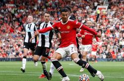 开云体育登录-曼联客场大胜继续保持不败纪录