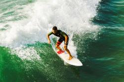 开云体育在线-星光之下，独舞者，哈利伯顿在总决赛之夜的自我证明