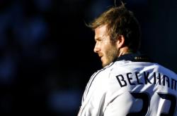 开云体育在线-赛道与绿茵场的交响，当F1争冠之夜遇见凯恩式冠军表现