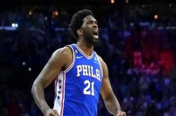 开云下载-步行者爆冷篮网B队，巴恩斯绝境逆转的简单介绍