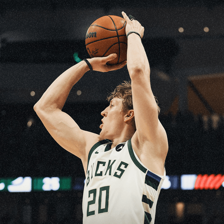 墨西哥男篮险胜76人，利拉德完成帽子戏法的简单介绍