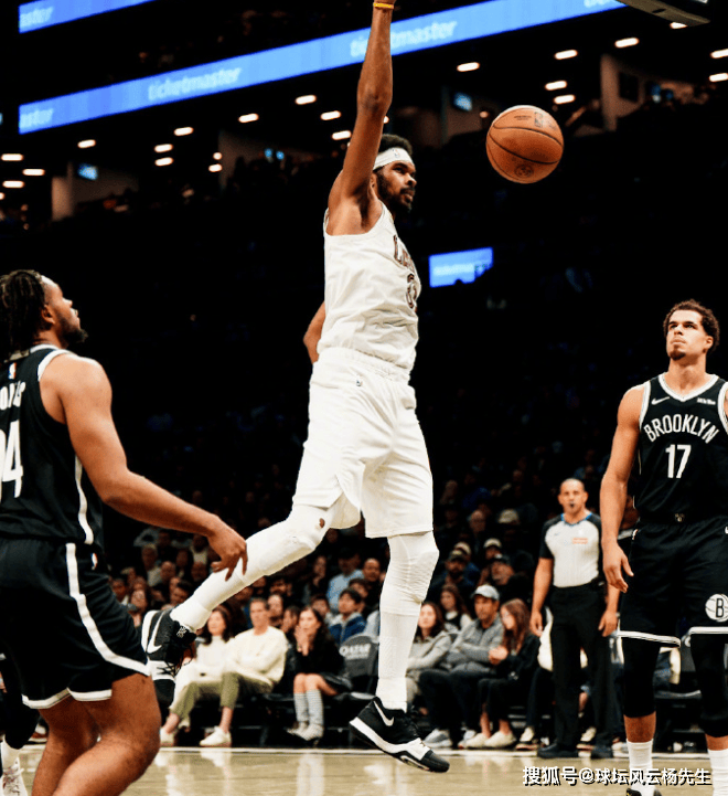 鹈鹕力克篮网，米切尔带队取胜