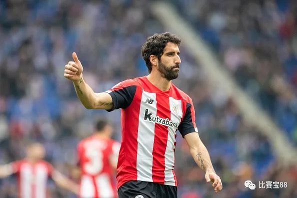 包含格拉纳达黑马:年轻球员打入关键的词条 包含格拉纳达黑马:年轻球员打入关键的词条