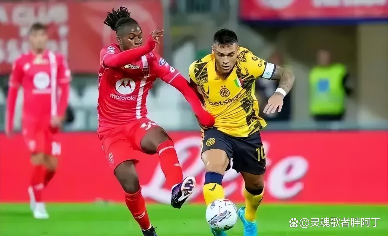 包含乌迪内斯客场告捷，追赶积分榜的词条