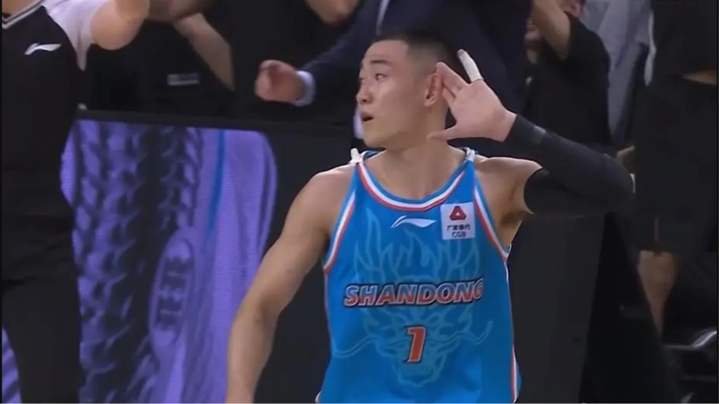 包含篮网险胜广州队，高诗岩惊艳四座的词条