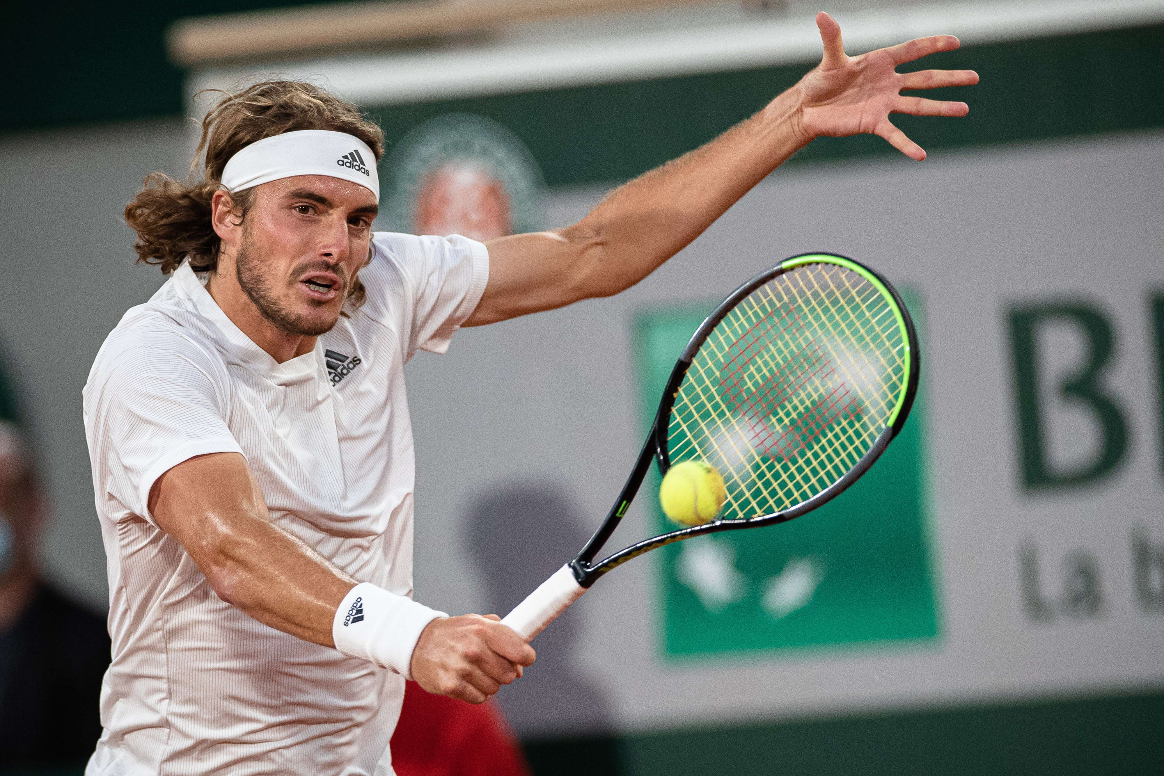 意大利网球队爆冷英国网球队，西西帕斯惊艳世界